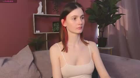 jennyfer_me online show from 25, 6, 2026