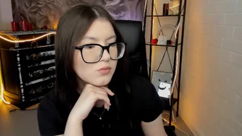 JENNY online show from 15, 6, 2026