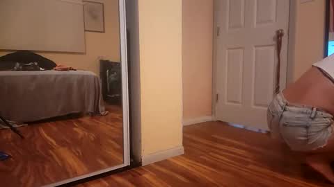 Jennythanksyou online show from 16, 5, 2026