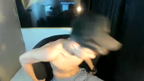 jesshot_bigcock online show from 11, 6, 2026