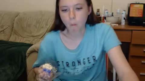 jessicaholland1 online show from 9, 6, 2026