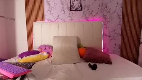 Snapshot of jessika_ortiz chatting on 5, 6, 2026 jessika online show from 5, 6, 2026
