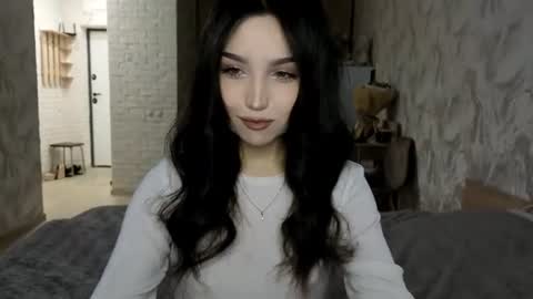 I am Gina ntmu Lets hit 10 Thumbs Up together online show from 14, 6, 2026
