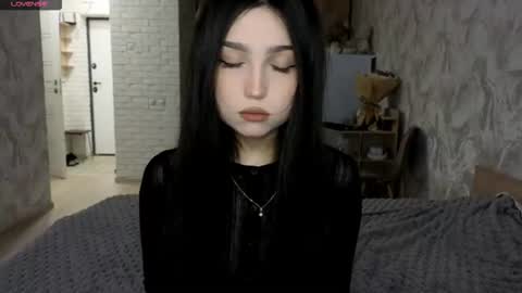 I am Gina ntmu Lets hit 10 Thumbs Up together online show from 15, 6, 2026