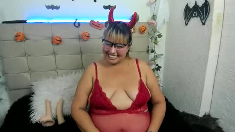 Scarlet online show from 30, 10, 2025