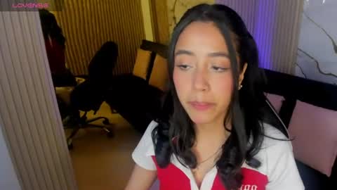 Joselyn  online show from 19, 6, 2026