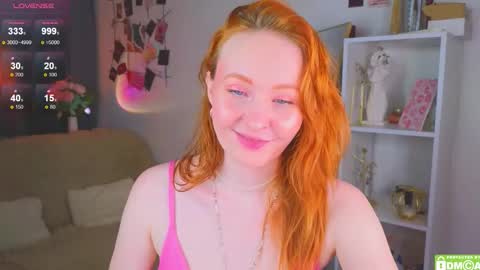 Snapshot of joyce_jones chatting on 29, 10, 2025 joyce_jones online show from 29, 10, 2025