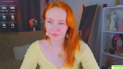 Snapshot of joyce_jones chatting on 28, 11, 2025 joyce_jones online show from 28, 11, 2025