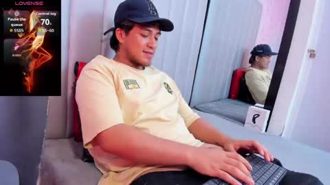 JUAN  online show from 13, 5, 2026