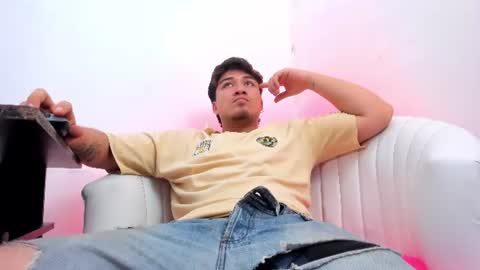 JUAN  online show from 18, 6, 2026