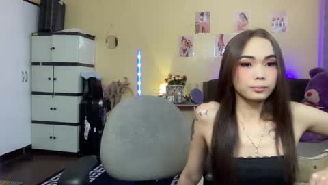 EloiseMoree online show from 6, 12, 2024