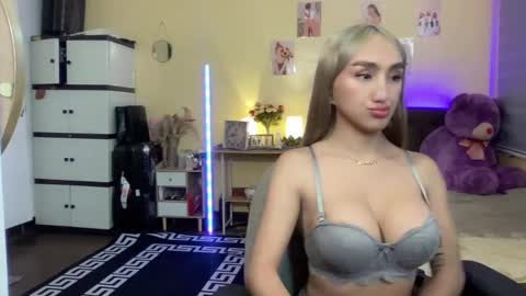 EloiseMoree online show from 14, 12, 2024