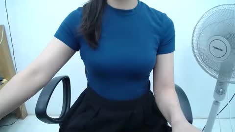 julie9x online show from 7, 6, 2026