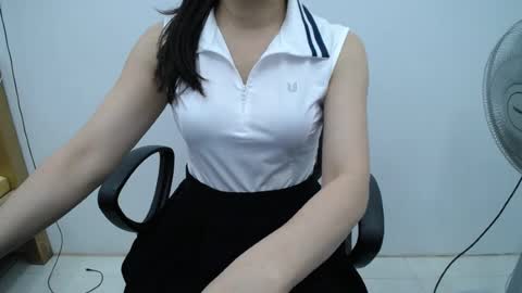 julie9x online show from 12, 6, 2026