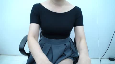 julie9x online show from 23, 6, 2026