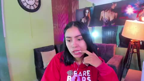 julieta_fn online show from 8, 6, 2026