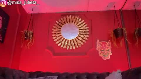  Julieta  online show from 10, 6, 2026