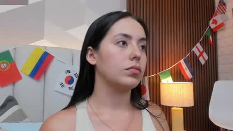 Julieta Santos online show from 22, 6, 2026