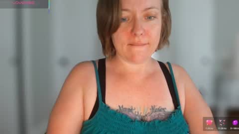 Juli Monroe online show from 11, 6, 2026