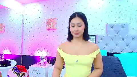 Julieta Reyes   online show from 16, 6, 2026