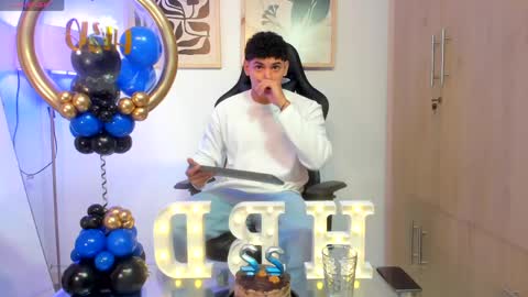 justin_payn14 online show from 24, 5, 2026