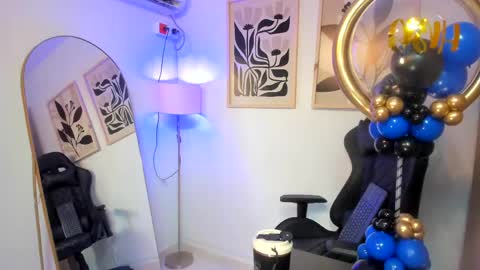 justin_payn14 online show from 25, 5, 2026