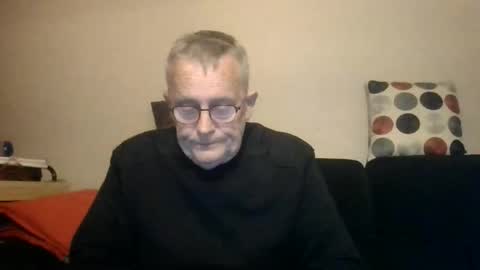 Arthur01750 online show from 5, 10, 2025