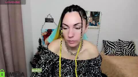 Snapshot of k_arina chatting on 25, 12, 2024 k_arina online show from 25, 12, 2024
