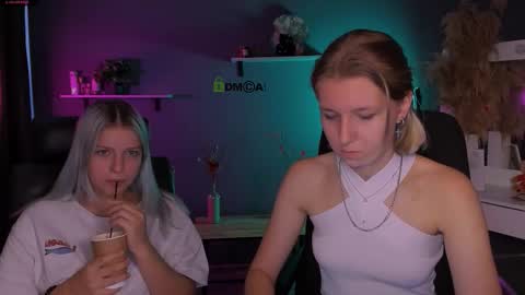 kaela_spell_ online show from 8, 10, 2025