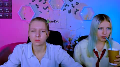kaela_spell_ online show from 11, 11, 2025