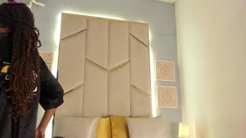 karinaacox online show from 6, 6, 2026