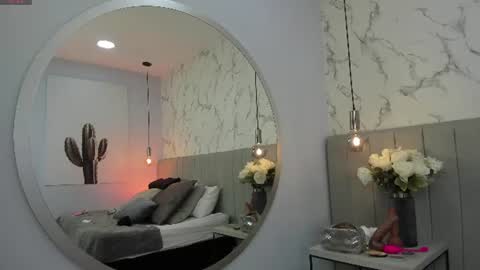 karlla_brown online show from 15, 6, 2026