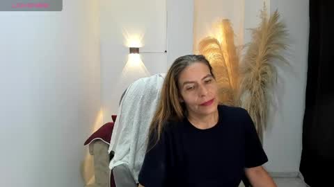 KARLYE online show from 5, 6, 2026