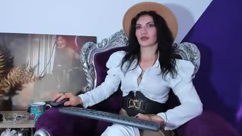 Miss K. online show from 13, 6, 2026