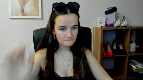 Kate  online show from 10, 5, 2026