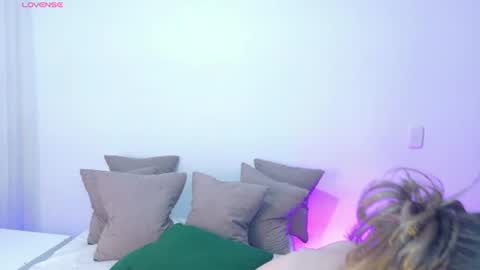 Help me with rate thanks  online show from 11, 6, 2026