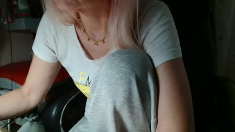 Kathleen online show from 8, 6, 2026