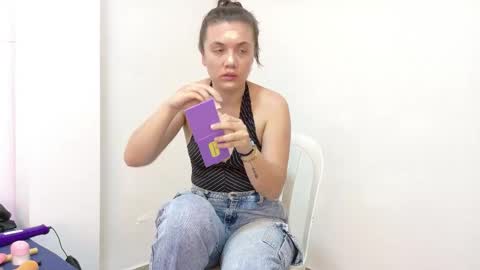 . . KATIA . . online show from 19, 5, 2026