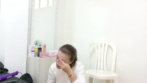 . . KATIA . . online show from 9, 6, 2026