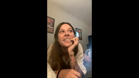 Snapshot of katiescollegefund chatting on 4, 6, 2026 katiescollegefund online show from 4, 6, 2026