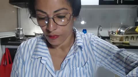 KattleyaGrey online show from 15, 9, 2025