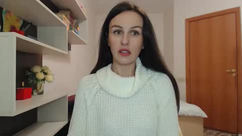 KattySapphire online show from 4, 3, 2026