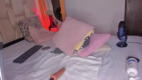 Kayla online show from 17, 6, 2026