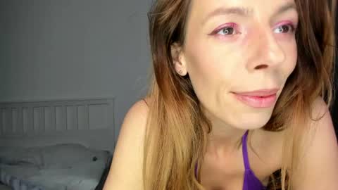 kayyrachyl online show from 4, 6, 2026