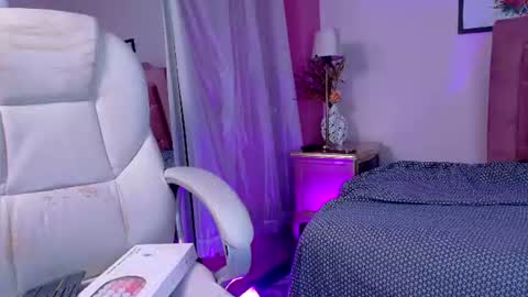    online show from 23, 6, 2026