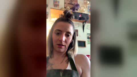 kellyy_marieee13 online show from 4, 5, 2026