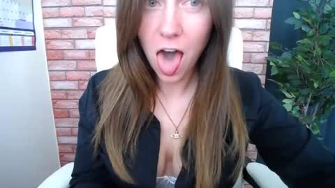 KelseyKruz online show from 23, 6, 2026