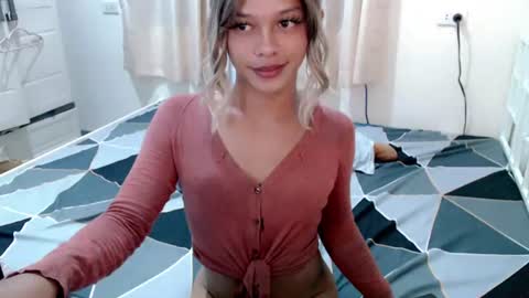 kendra_lunaxx online show from 11, 6, 2026
