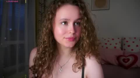 Kira online show from 11, 6, 2026