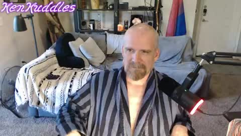 Ken Kuddles online show from 19, 4, 2026